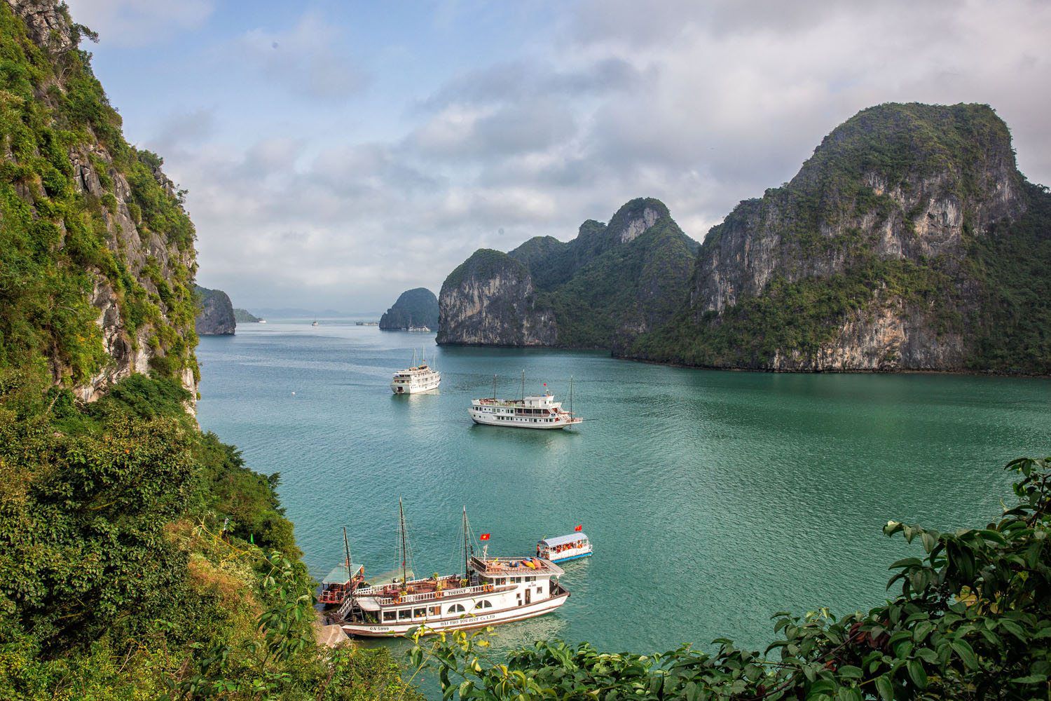 VIETNAM - 4 STAR - 5 NIGHTS - Hanoi,Halong Bay Cruise,Saigon